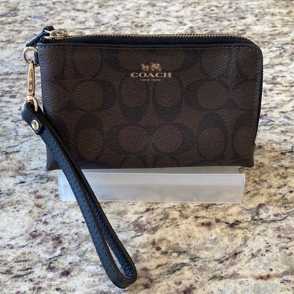 COACH Horse & Carriage DOUBLE Zipper Wristlet Black Monogram on Dark Brown Gold - Picture 1 of 12